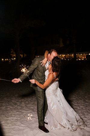 Bennett-Tamra-Sunset-Beach-House-Wedding-Saint-Peterburg-Florida-2021-2-25