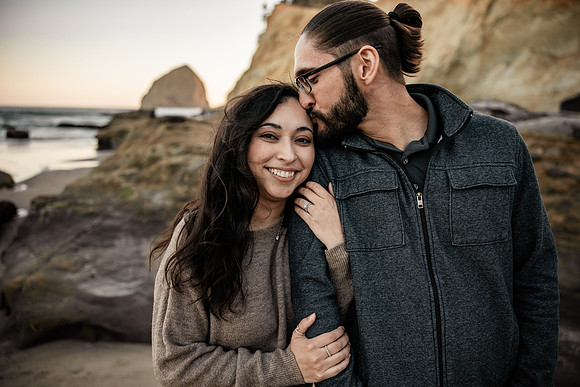Cape-Kiwanda-Oregon-Family-Photos-2025 (38 of 65)