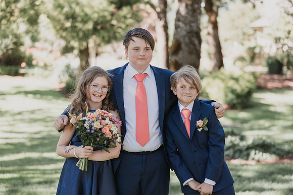 Derrick-Kenzie-Navarra-Gardens-Willamina-Oregon-Wedding-Photos (175 of 436)