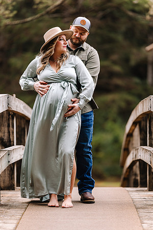 RILEY-TYLER-MATERNITY-SESSION-OREGON-PHOTOS (4 of 65)