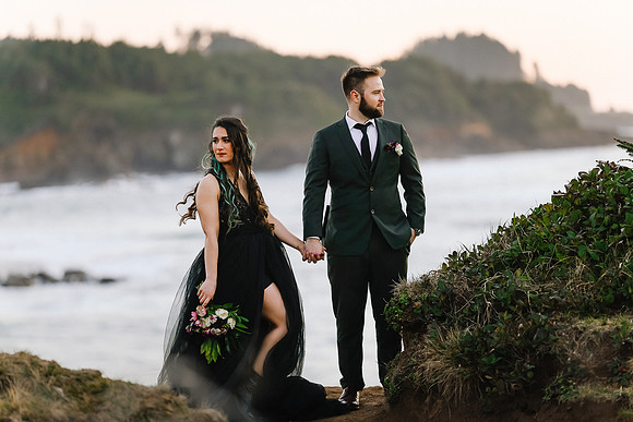 Nick & Natalie Oregon Anniversary Photos