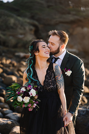 Nick & Natalie Oregon Anniversary Photos