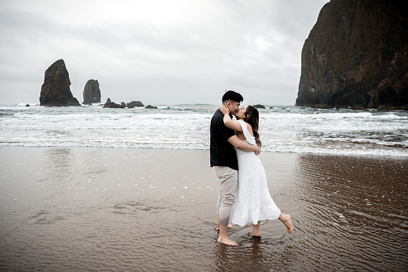 Leon-Katie-Cannon-Beach-Oregon-Engagement-photos (38 of 54)