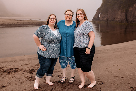 Debra-Proposal-Rock-Oregon-Family-Photos-2022 (18 of 50)