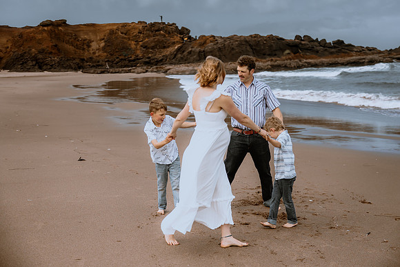 Kip-Sarah-Family-Photos-Oregon-2025-Depoe-Bay (28 of 58)