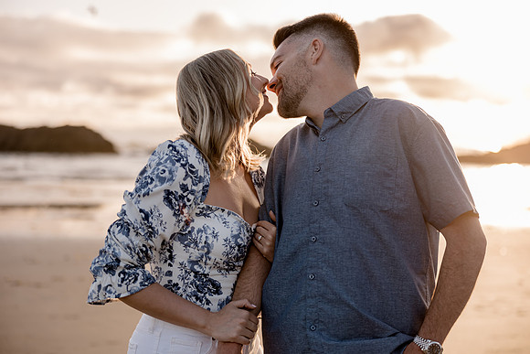 Andy-Stacia-seal-rock-engagement-session-oregon-photos (9 of 67)