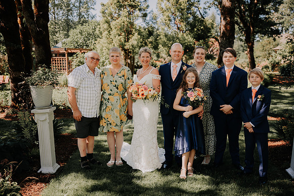 Derek-MacKenzie-Navarra-Gardens-Wedding-Oredon-Photos (26 of 40)