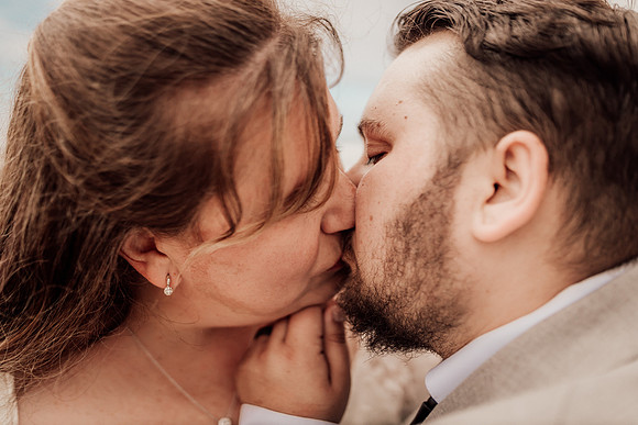 Jordan-Lainey-Roads-End-lincoln-City-oregon-airbnb-Elopement-photos-79