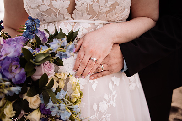Darrick-Hillary-Gleneden-Oregon-Beach-Elopement-Photos