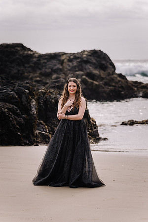 Mackenzie-Senior-Photos-2024-Newport-Oregon (3 of 49)
