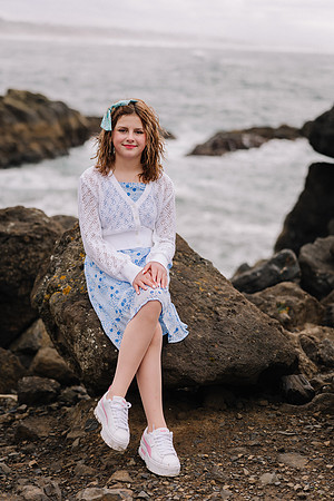 Mackenzie-Senior-Photos-2024-Newport-Oregon (42 of 49)