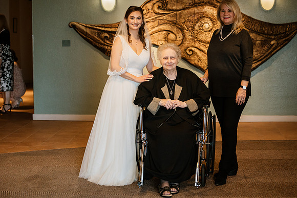 Alex-Danielle-Inn-Spanish-Head-Lincoln-City-oregon-wedding-0607