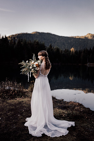 Mark-Cassie-Gold-Creek-Ranier-Washington-Elopement-Photographer--2