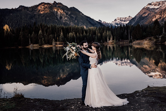 Mark-Cassie-Gold-Creek-Ranier-Washington-Elopement-Photographer--16
