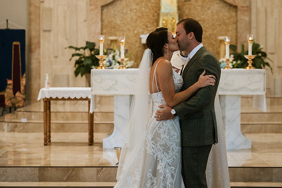 Bennett-Tamra-Sunset-Beach-House-Wedding-Saint-Peterburg-Florida-2021-9679