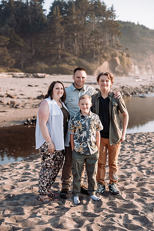 Janelle-Family-Photos-2024 (3 of 38)