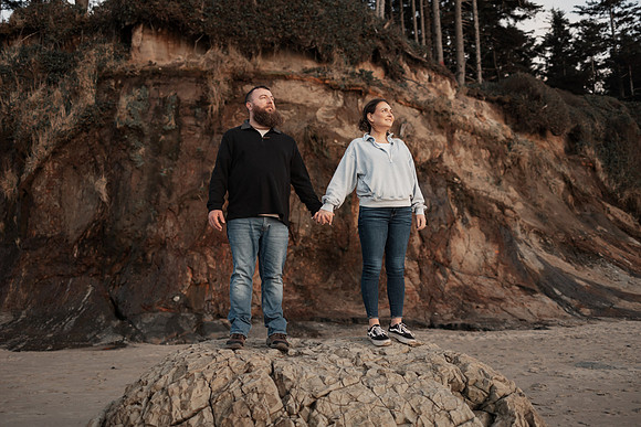 Jordan-Mackenzie-Fogarty-Creek-Oregon- (37 of 47)