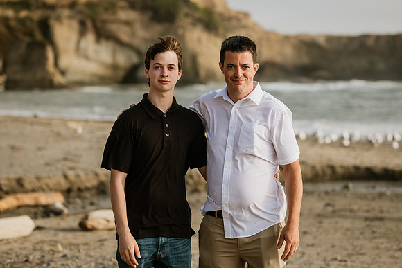 Adam-Veronica-Otter-Crest-Inn-Depoe-Bay-Oregon-Elopement-Photos-7543