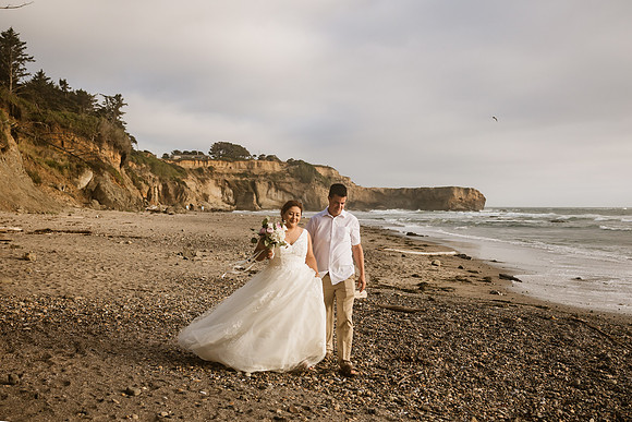 Adam-Veronica-Otter-Crest-Inn-Depoe-Bay-Oregon-Elopement-Photos-6006