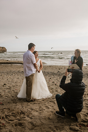 Adam-Veronica-Otter-Crest-Inn-Depoe-Bay-Oregon-Elopement-Photos-5858