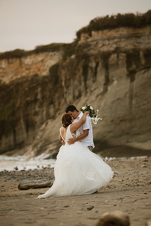 Adam-Veronica-Otter-Crest-Inn-Depoe-Bay-Oregon-Elopement-Photos-8211