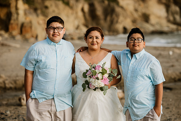 Adam-Veronica-Otter-Crest-Inn-Depoe-Bay-Oregon-Elopement-Photos-7523