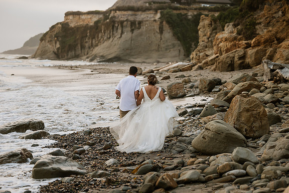 Adam-Veronica-Otter-Crest-Inn-Depoe-Bay-Oregon-Elopement-Photos-8051