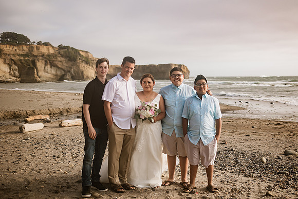 Adam-Veronica-Otter-Crest-Inn-Depoe-Bay-Oregon-Elopement-Photos-5960