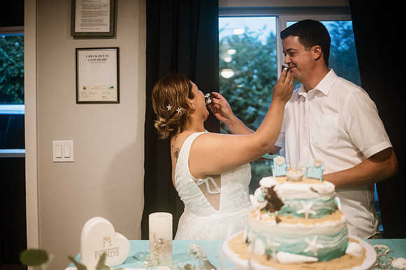 Adam-Veronica-Otter-Crest-Inn-Depoe-Bay-Oregon-Elopement-Photos-6375