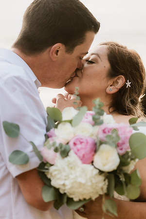 Adam-Veronica-Otter-Crest-Inn-Depoe-Bay-Oregon-Elopement-Photos-7960
