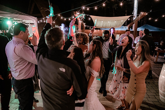 Sean-Stellar-Ski-Bowl-Mount-Hood-Oregon-Wedding-2-15