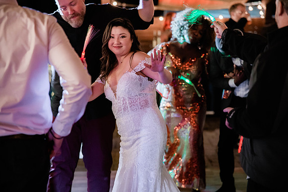 Sean-Stellar-Ski-Bowl-Mount-Hood-Oregon-Wedding-2-14