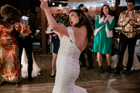 Sean-Stellar-Ski-Bowl-Mount-Hood-Oregon-Wedding-7742