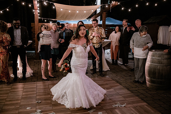 Sean-Stellar-Ski-Bowl-Mount-Hood-Oregon-Wedding-7740