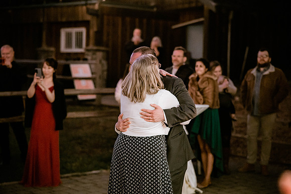 Sean-Stellar-Ski-Bowl-Mount-Hood-Oregon-Wedding-7657