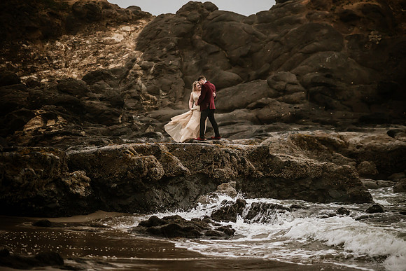 Spencer-Brandy-Fishing-Rock-State-Park-Depoe-Bay-Oregon-Elopement- Photos-9932