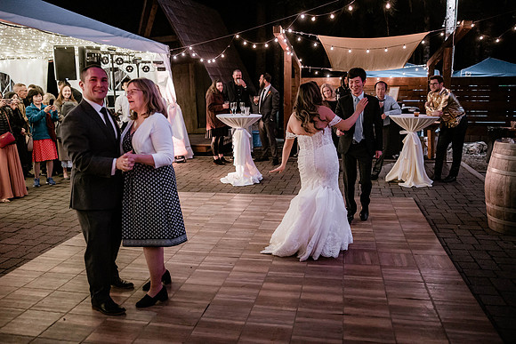 Sean-Stellar-Ski-Bowl-Mount-Hood-Oregon-Wedding-7611