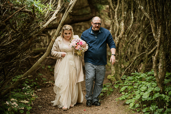 Spencer-Brandy-Fishing-Rock-State-Park-Depoe-Bay-Oregon-Elopement- Photos-9473