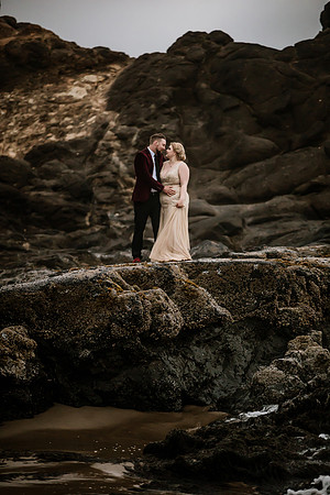 Spencer-Brandy-Fishing-Rock-State-Park-Depoe-Bay-Oregon-Elopement- Photos-0008