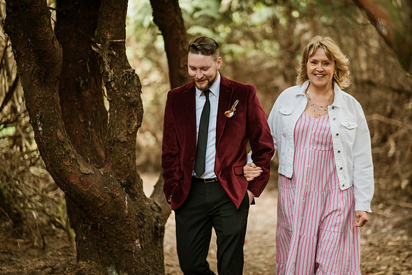 Spencer-Brandy-Fishing-Rock-State-Park-Depoe-Bay-Oregon-Elopement- Photos-9469