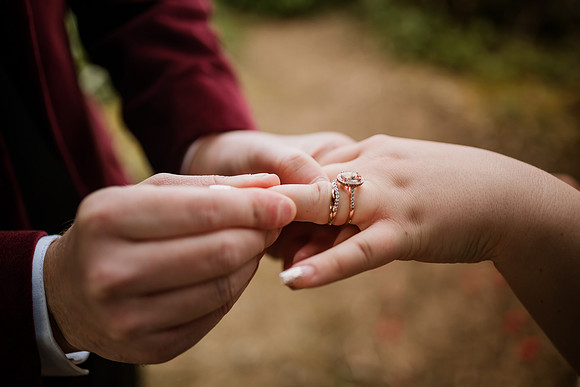 Spencer-Brandy-Fishing-Rock-State-Park-Depoe-Bay-Oregon-Elopement- Photos-0083