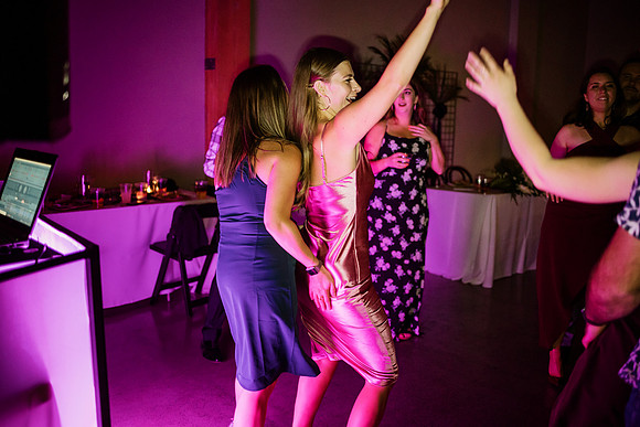 Jack-Talyn-Easton-Broad-Portland-Oregon-Wedding-5635-562