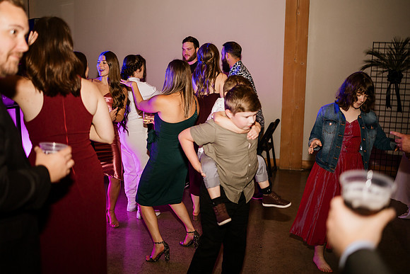 Jack-Talyn-Easton-Broad-Portland-Oregon-Wedding-5635-502