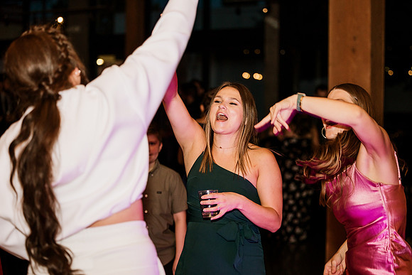Jack-Talyn-Easton-Broad-Portland-Oregon-Wedding-5635-520