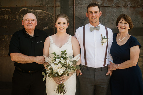 Brad-Jessica-Redland-Family-Farm-Oregon-City-Wedding-Photos-3807