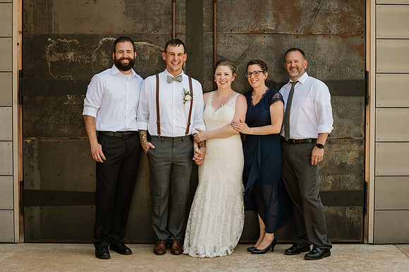 Brad-Jessica-Redland-Family-Farm-Oregon-City-Wedding-Photos-4242
