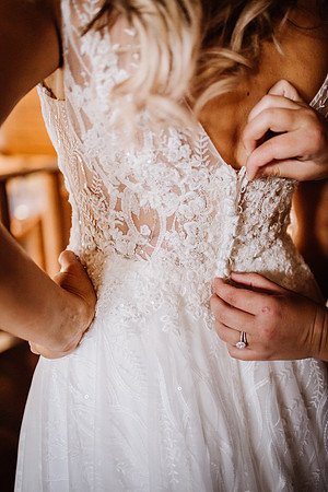 Tyler-Riley-Gold-Beach-Wedding-Photos-5413