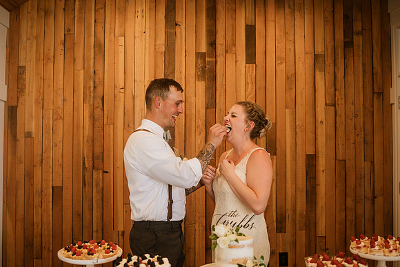 Brad-Jessica-Redland-Family-Farm-Oregon-City-Wedding-Photos-4482