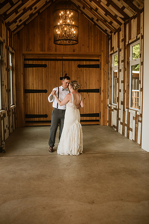Brad-Jessica-Redland-Family-Farm-Oregon-City-Wedding-Photos-4305