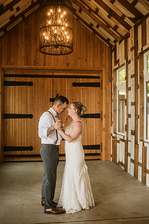Brad-Jessica-Redland-Family-Farm-Oregon-City-Wedding-Photos-4315